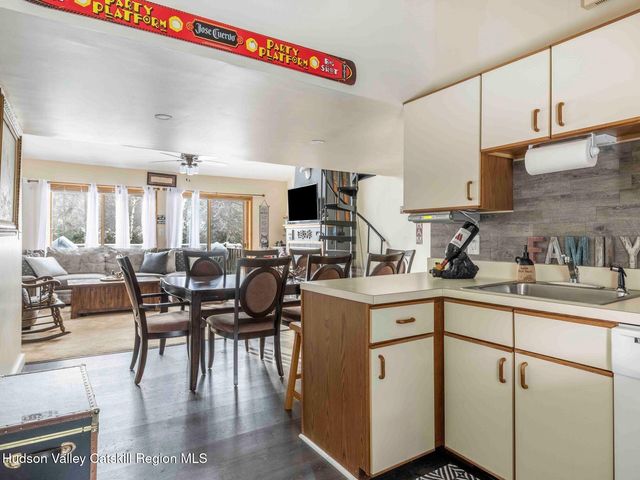 76 Loo Bridge Lane 12 B, Windham, NY 12496