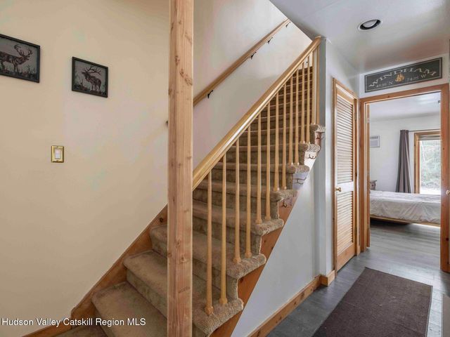 76 Loo Bridge Lane 12 B, Windham, NY 12496