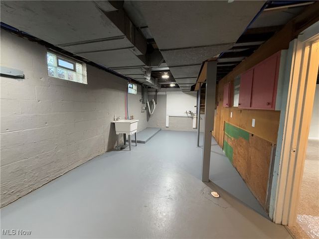 7978 Parkford Street NW, Massillon, OH 44646