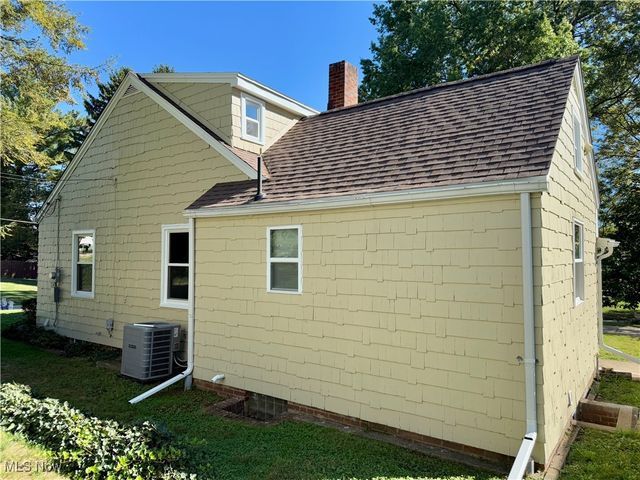 7978 Parkford Street NW, Massillon, OH 44646