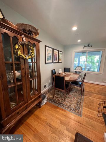 7113 MARLAN DR, Alexandria, VA 22307