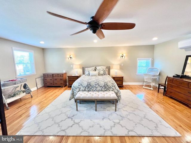 7113 MARLAN DR, Alexandria, VA 22307