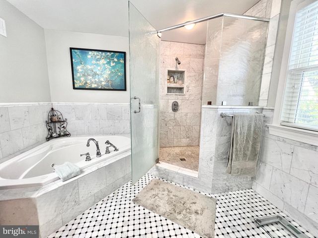 7113 MARLAN DR, Alexandria, VA 22307