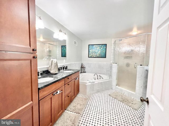 7113 MARLAN DR, Alexandria, VA 22307