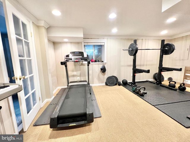 7113 MARLAN DR, Alexandria, VA 22307