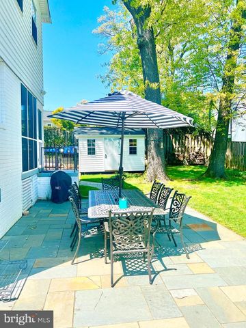 7113 MARLAN DR, Alexandria, VA 22307