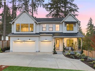 6157 SKYLINE Dr, West Linn, OR 97068