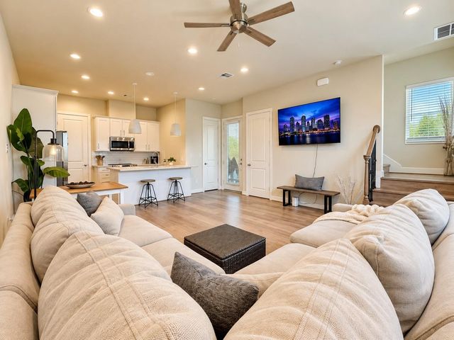 5926 Jasper Jones Way, Houston, TX 77091