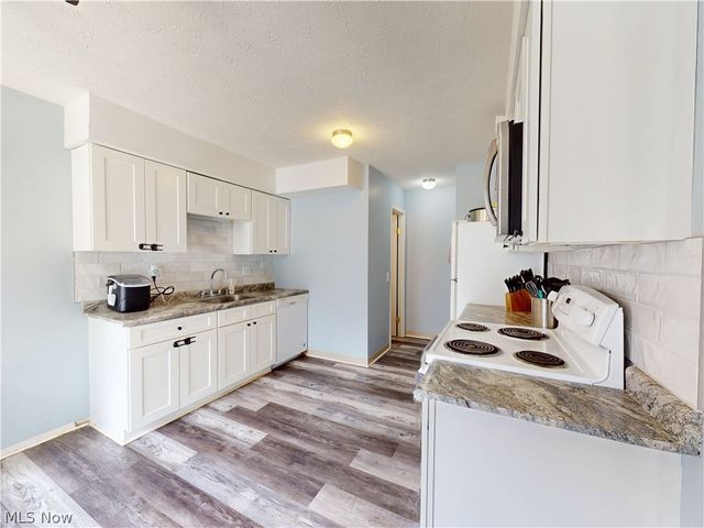 5465 Millwood Lane 40-C, Willoughby, OH 44094