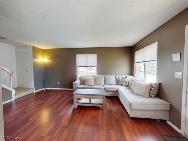 5465 Millwood Lane 40-C, Willoughby, OH 44094