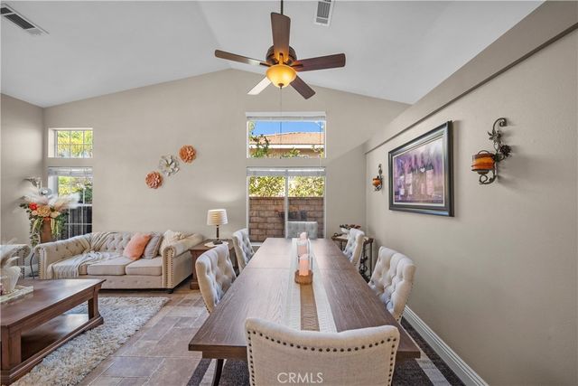 27908 Rainier Road, Castaic, CA 91384
