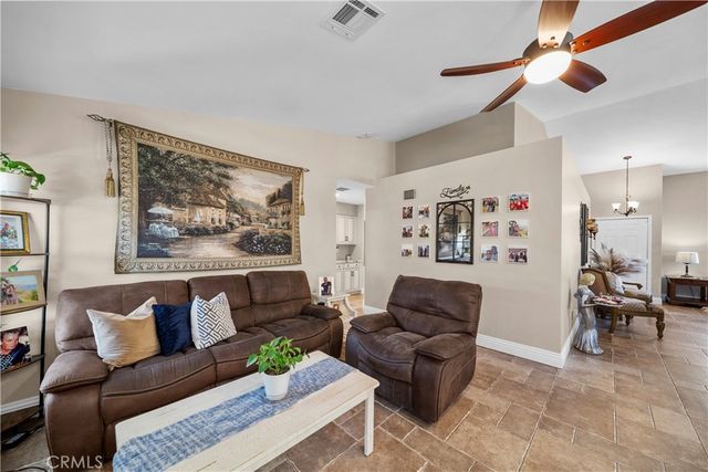 27908 Rainier Road, Castaic, CA 91384