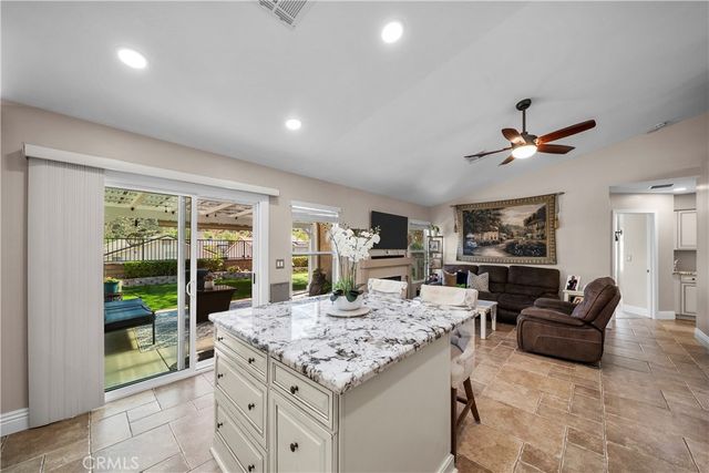 27908 Rainier Road, Castaic, CA 91384