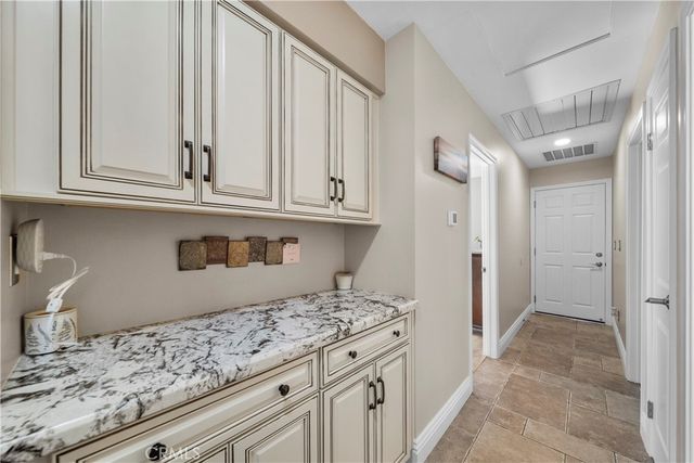 27908 Rainier Road, Castaic, CA 91384