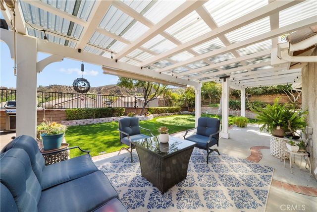 27908 Rainier Road, Castaic, CA 91384