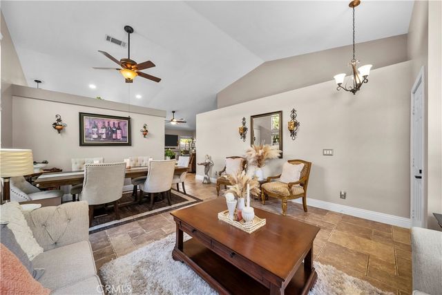 27908 Rainier Road, Castaic, CA 91384