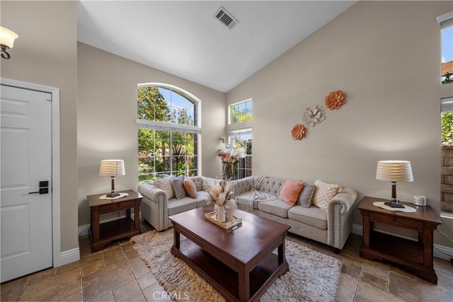 27908 Rainier Road, Castaic, CA 91384