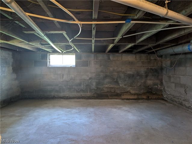 909 E 16th Street, Ashtabula, OH 44004