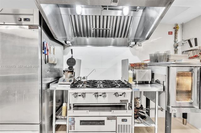 5700 Biscayne Blvd, Miami, FL 33137