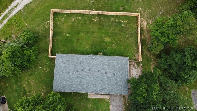 7420 S Sheffield Court, Lanesville, IN 47136