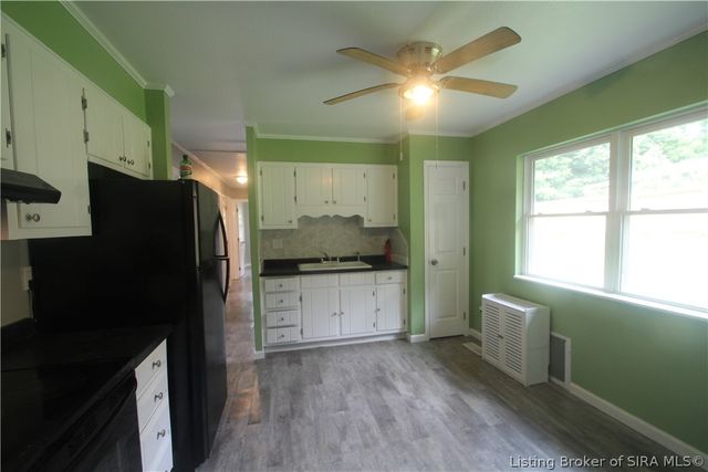7420 S Sheffield Court, Lanesville, IN 47136