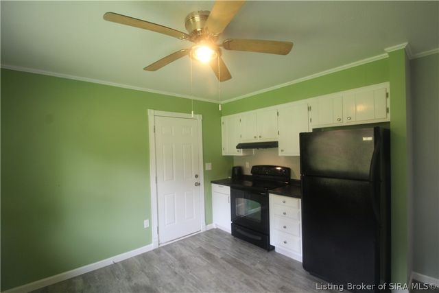 7420 S Sheffield Court, Lanesville, IN 47136