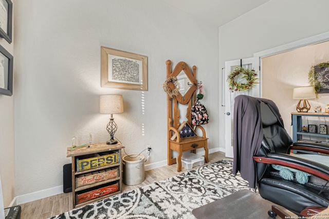 1100 River Wood, Seguin, TX 78155