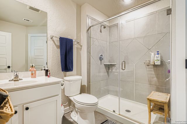 1100 River Wood, Seguin, TX 78155