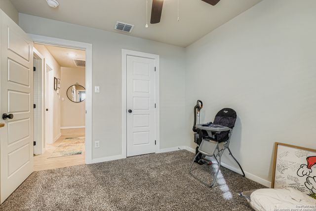 1100 River Wood, Seguin, TX 78155