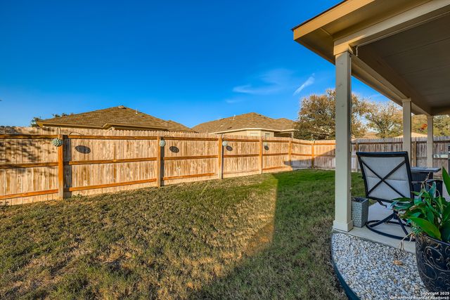1100 River Wood, Seguin, TX 78155