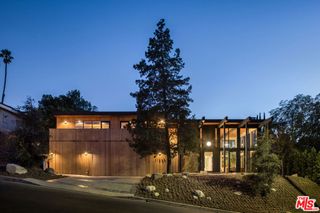 11558 DUQUE Drive, Studio City, CA 91604