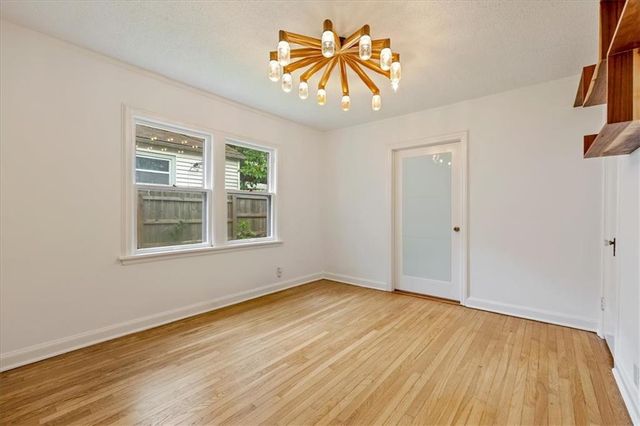 6656 Paseo Boulevard, Kansas City, MO 64132