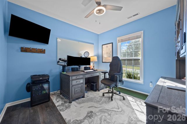 8605 Mccullough Club Drive, Fort Mill, SC 29715