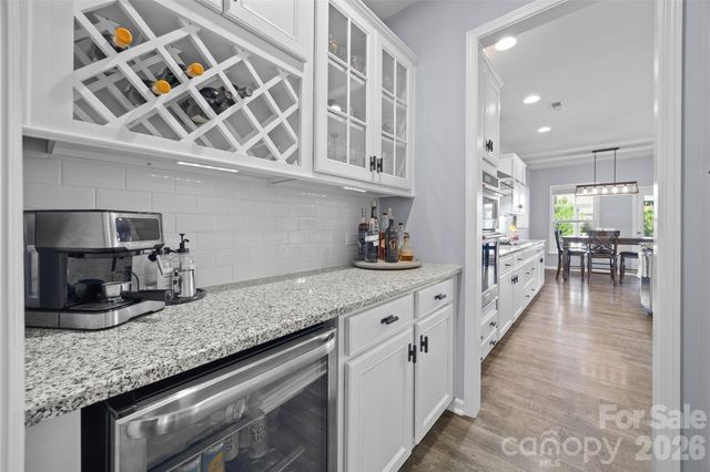 8605 Mccullough Club Drive, Fort Mill, SC 29715