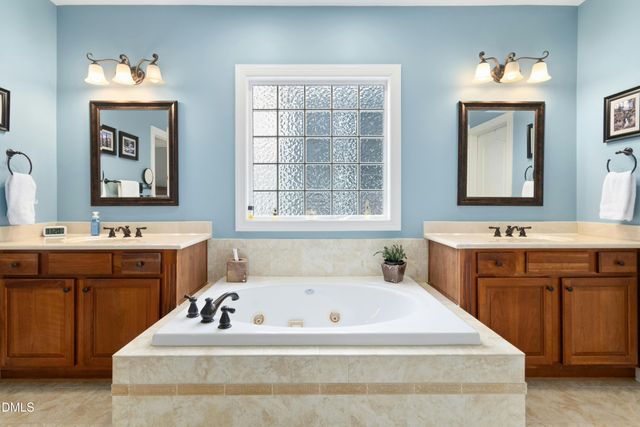 1615 Elegance Drive, Raleigh, NC 27614