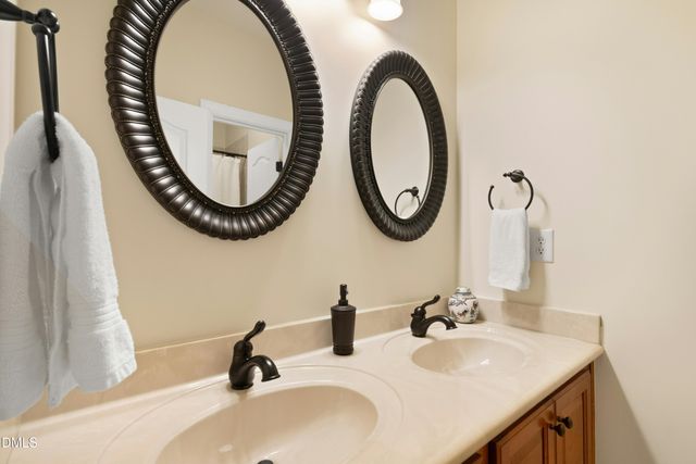 1615 Elegance Drive, Raleigh, NC 27614