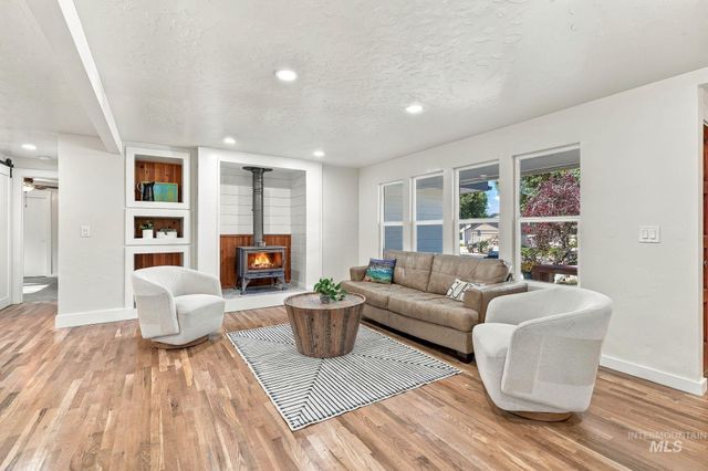 774 N Stierman Way, Eagle, ID 83616