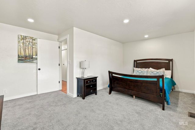 774 N Stierman Way, Eagle, ID 83616