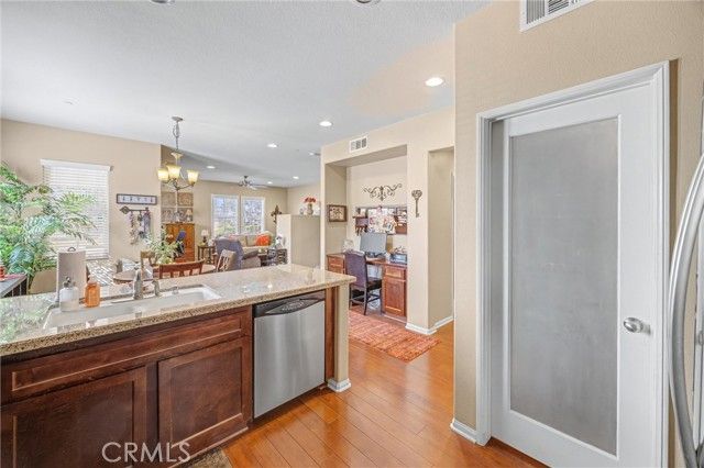 14975 S Highland 1, Fontana, CA 92336