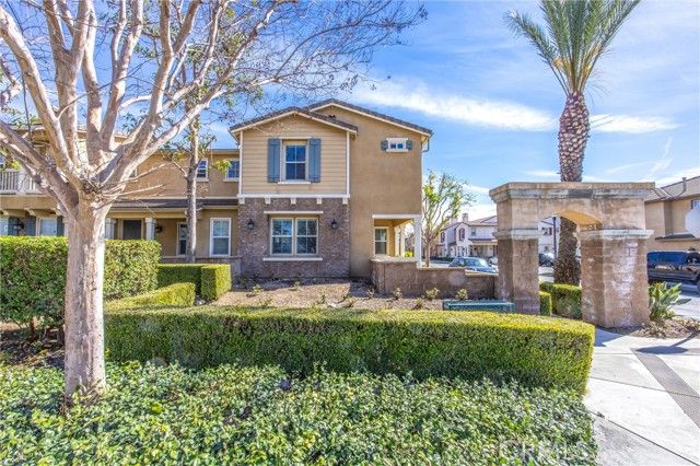 14975 S Highland 1, Fontana, CA 92336