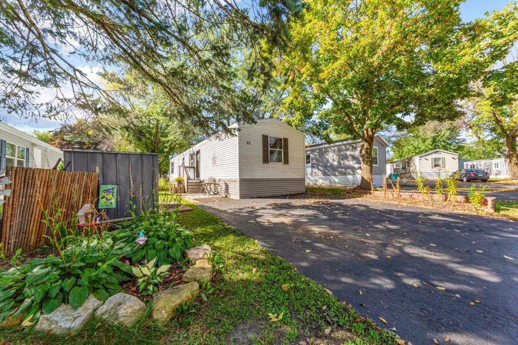 2126 3rd Avenue NW 62, Owatonna, MN 55060