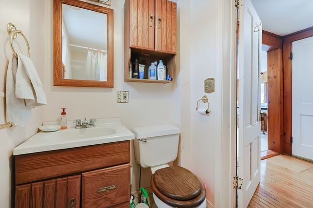 50 Uxbridge Road, Mendon, MA 01756