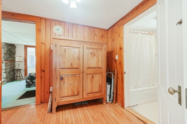 50 Uxbridge Road, Mendon, MA 01756