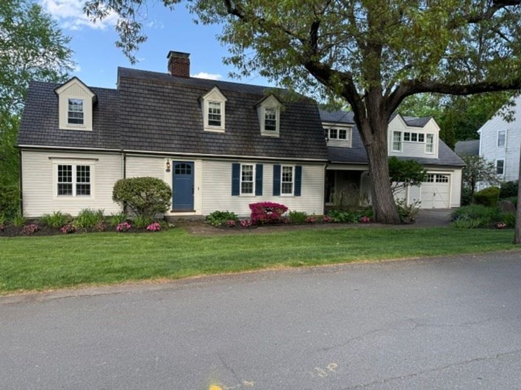 49 Cochato Rd, Braintree, MA 02184