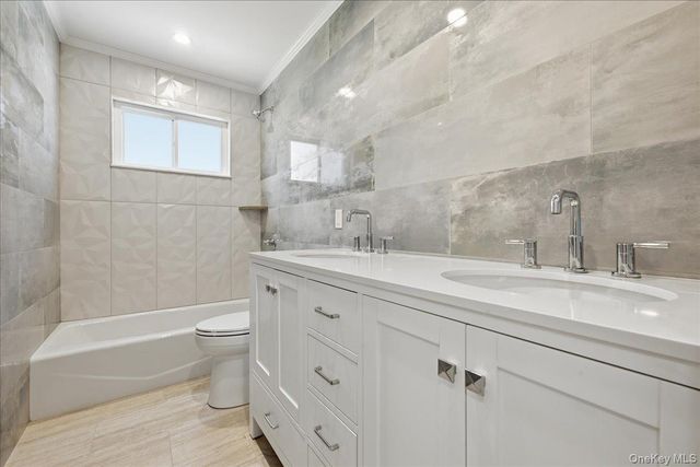 43 Highland Avenue, Port Washington, NY 11050