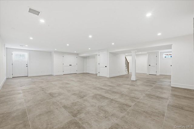 43 Highland Avenue, Port Washington, NY 11050