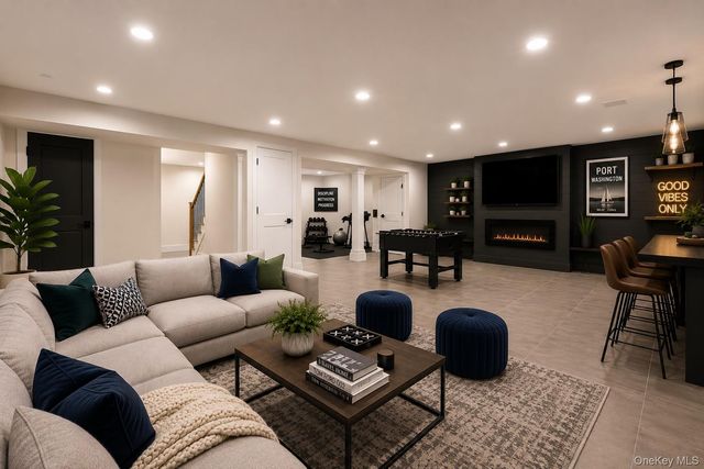 43 Highland Avenue, Port Washington, NY 11050