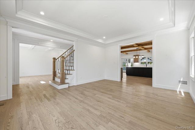 43 Highland Avenue, Port Washington, NY 11050