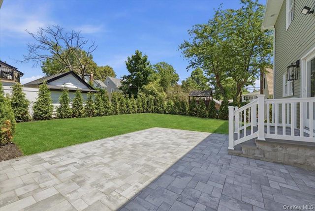 43 Highland Avenue, Port Washington, NY 11050