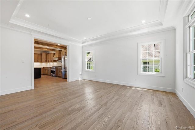 43 Highland Avenue, Port Washington, NY 11050